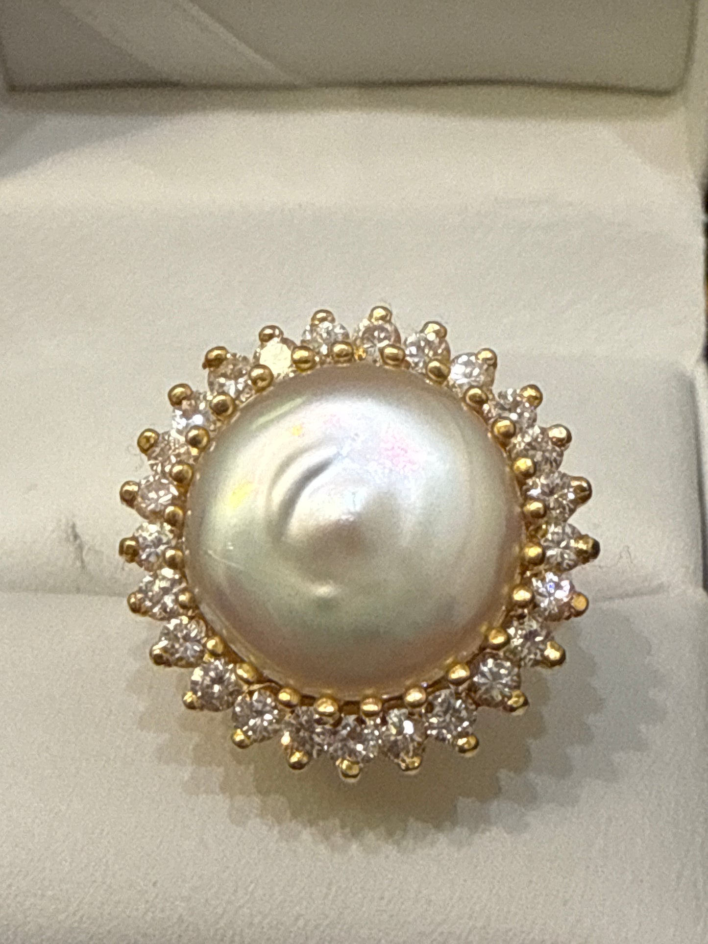 Ring 22K Gold Size5.5, Weight: 8.8g SKU:R111w
