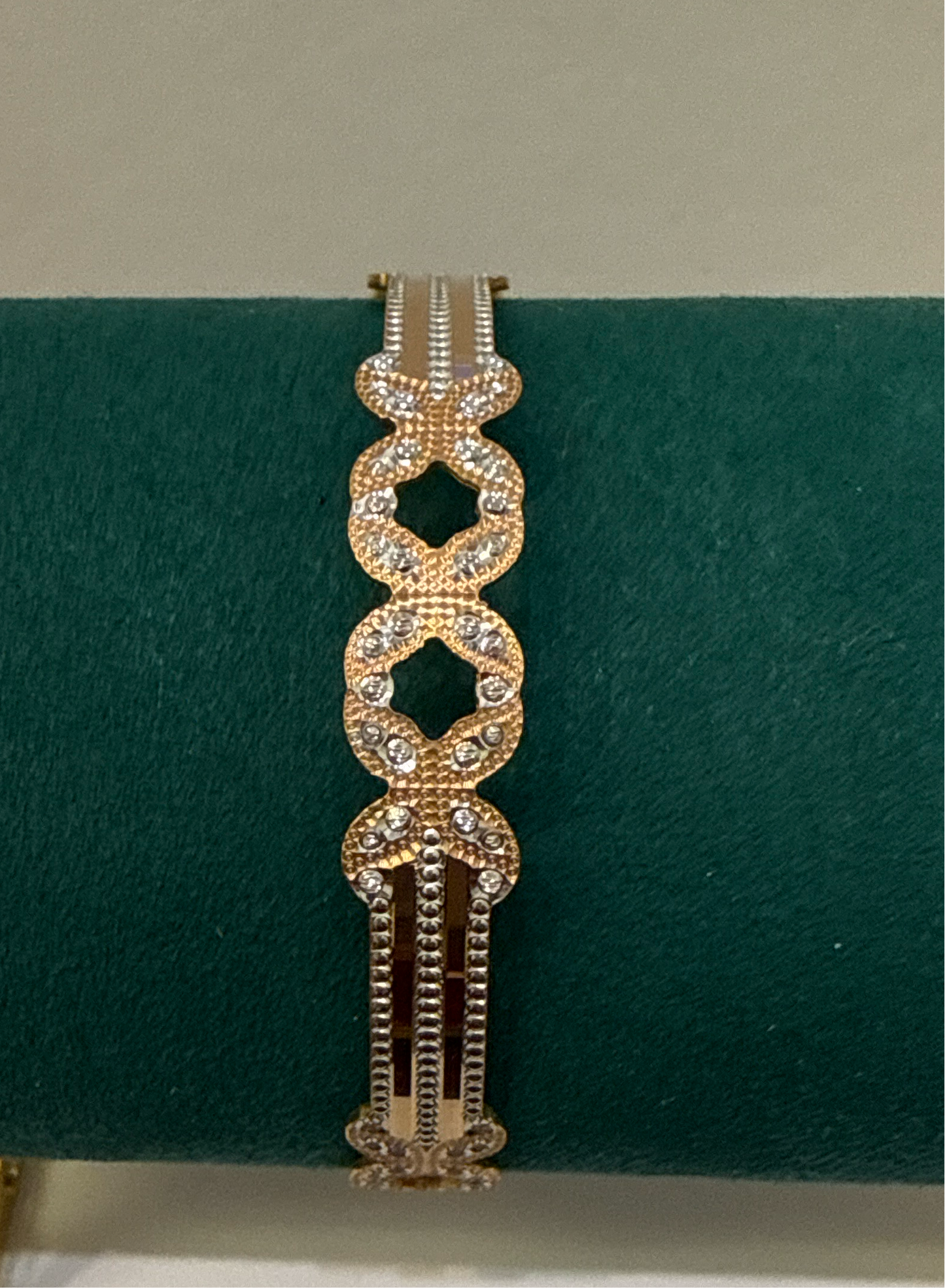 ORO Italian Designer 22K Yellow Gold Double Sided Design decorated with Rose Gold Rhodium Accent Stackable Bangle 2.6 inches - 21.4 SKU:BR0026O