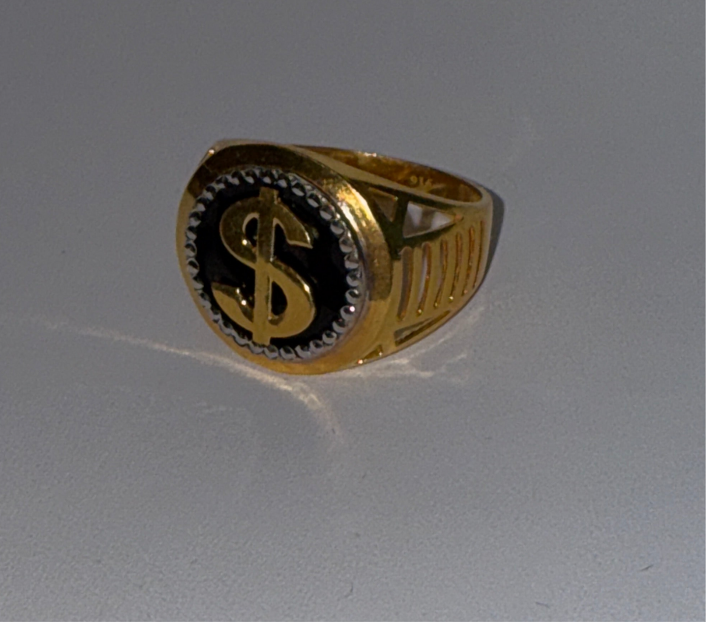 Men’s Dollar Sign Classic 3D Custom Design 22K Gold with Black Enamel Ring Size 9, 6.2g SKU: R0225M