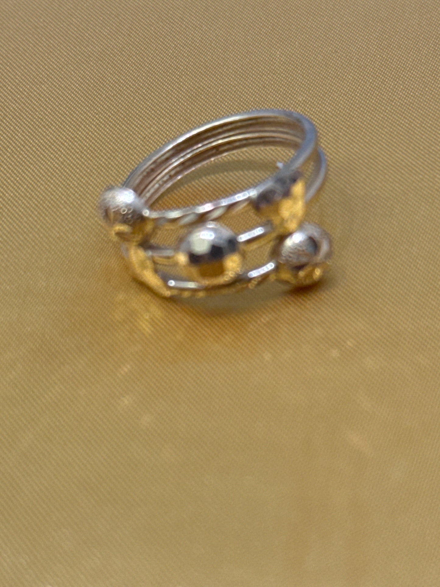 High Polished Reflective Multi-ring Design Elegant Light weight Index Finger Ring with a Modern Twist with 22K Gold Size 9, 3.0g SKU: R0146W