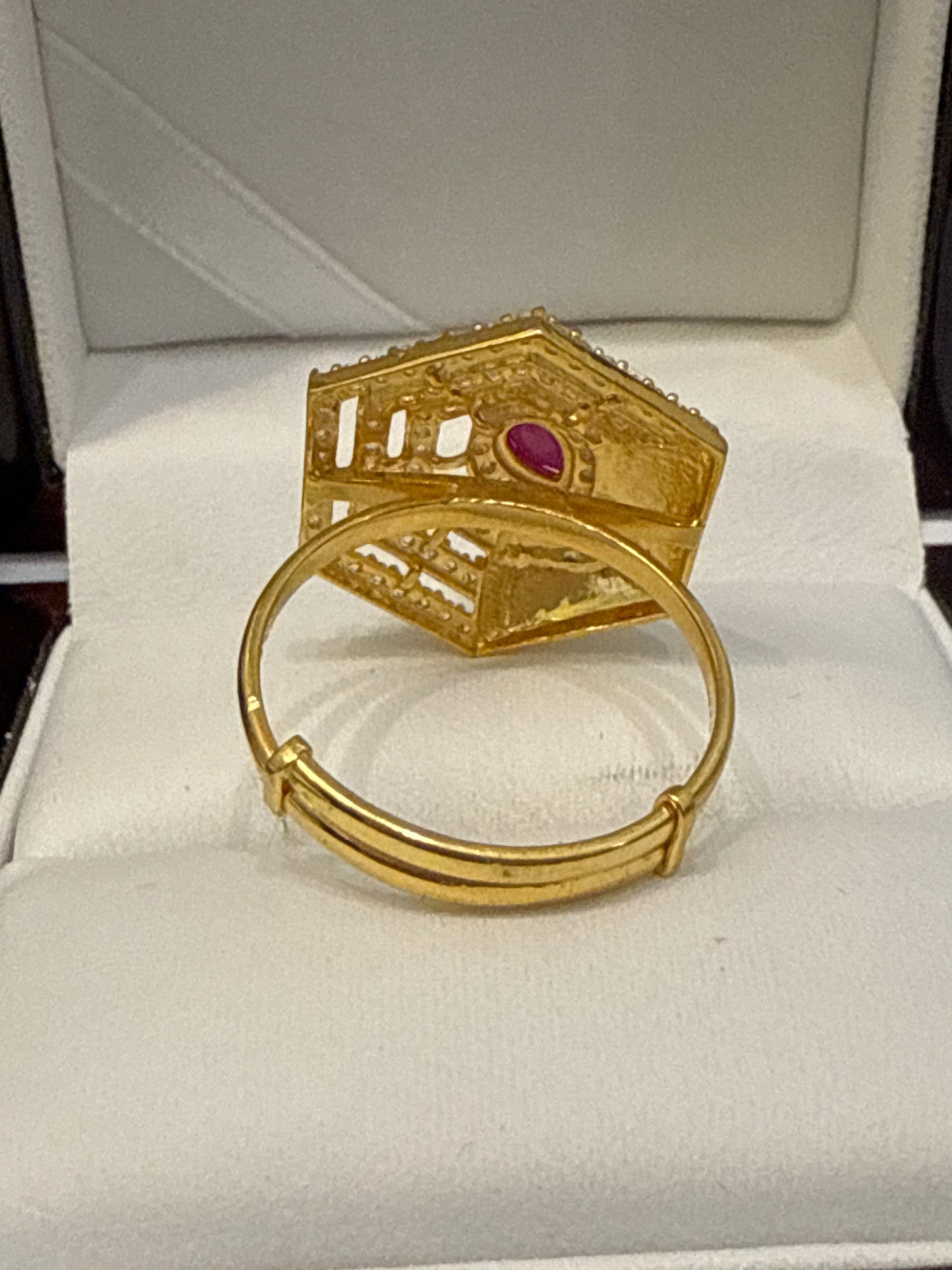 Modern Red & White Ruby and Crystal Stones 0.8 CT Floral Ring 22K Gold Size Adjustable 5-12, 5.1g SKU: R0159W