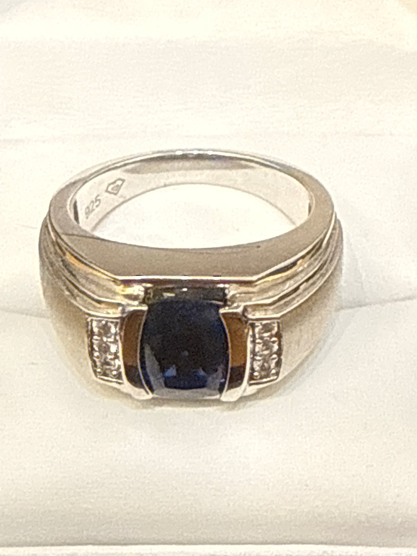 Mens Sterling Silver .30 Diamonds 7 CT Blue Sapphire 11 Weight: 12.4g SKU: R204MS