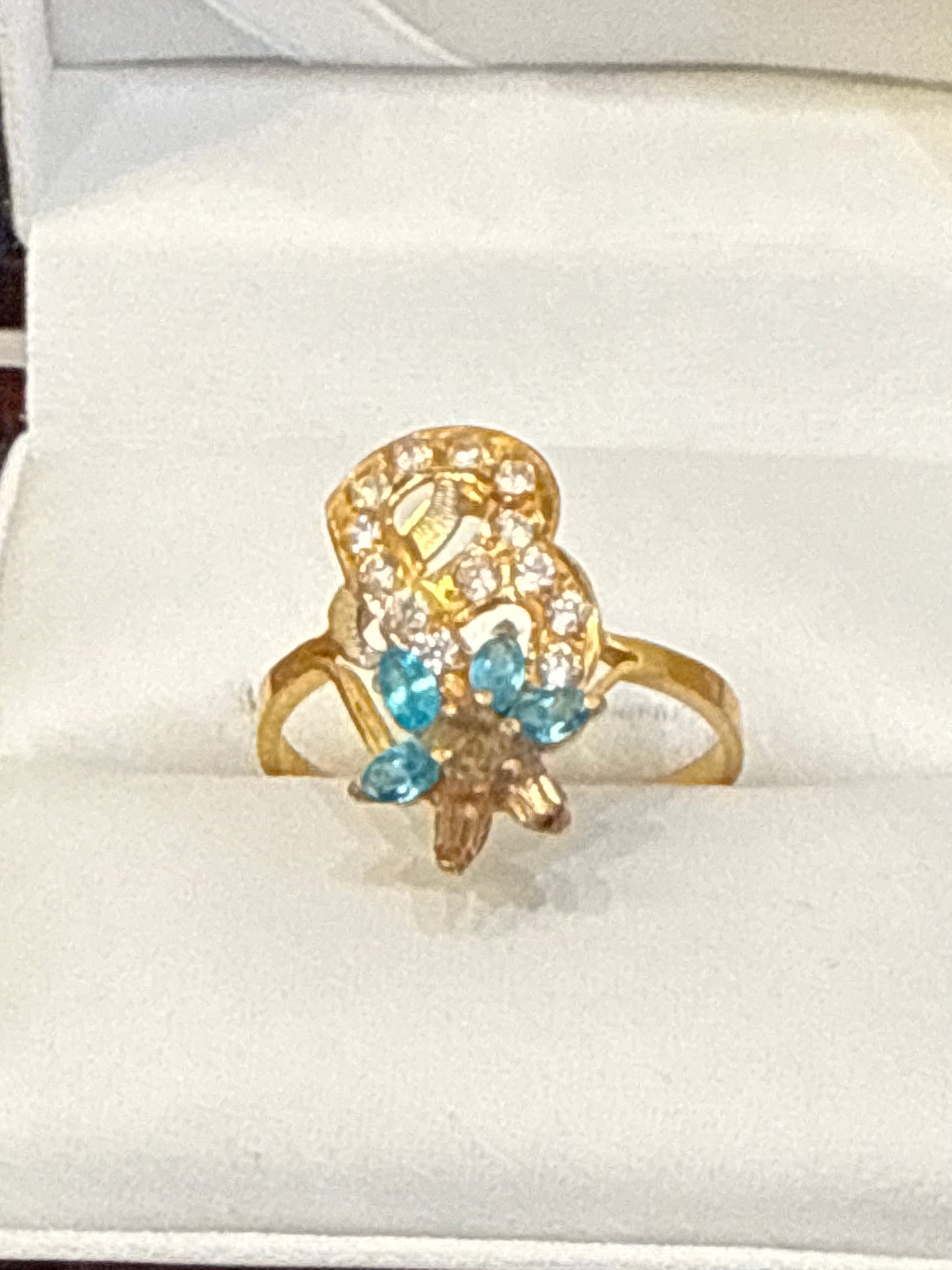 Modern Champagne Blue & White Stones 1.5 CT Floral Rhodium Polish Ring 22K Gold Size 7, 2.5g SKU: R0189W