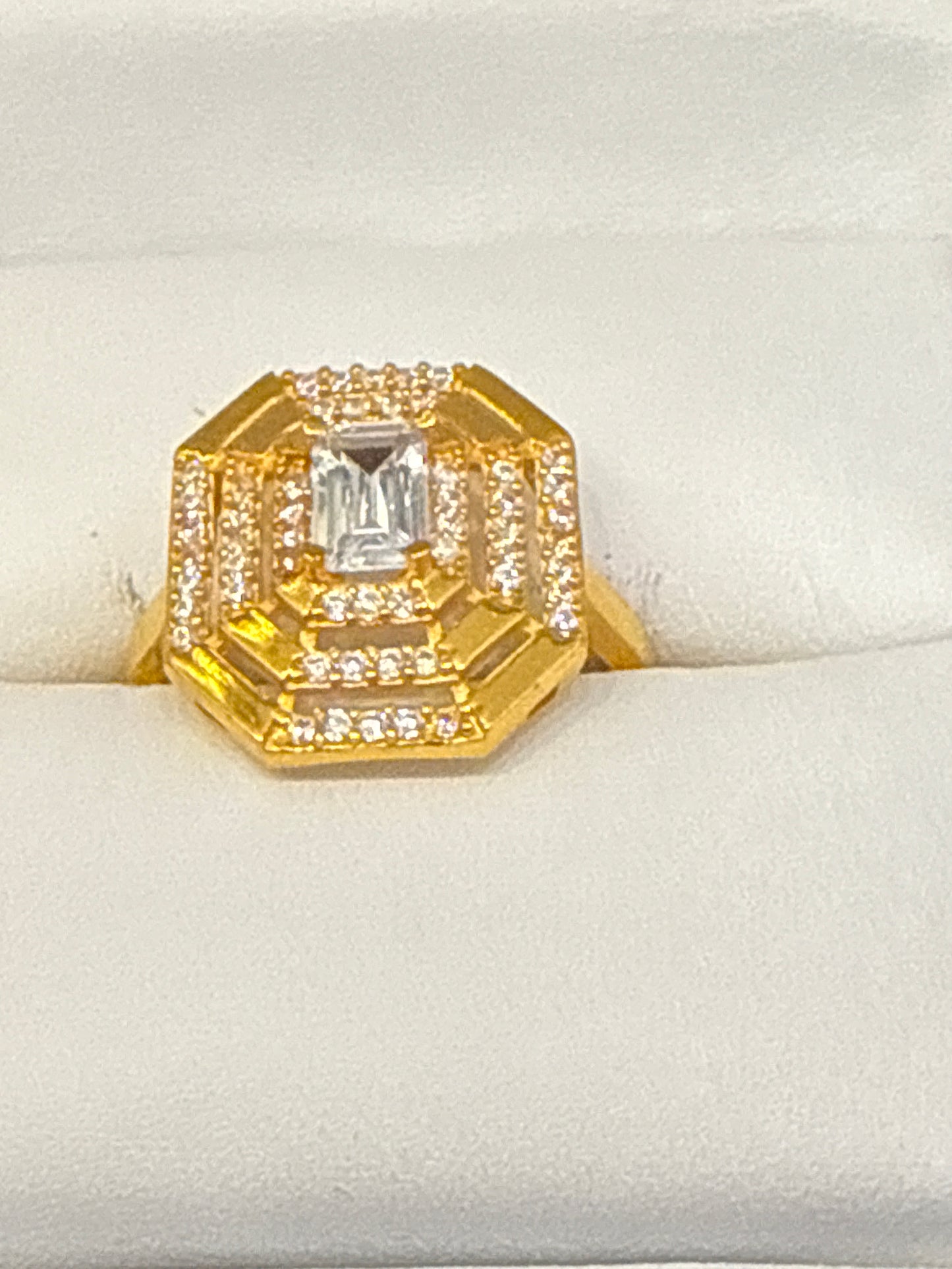 Modern Style Ring Solitaire 1.5 CT, White Spinel 0.5 CT, 22K Gold Size: 8, Weight: 4.1, SKU:R175