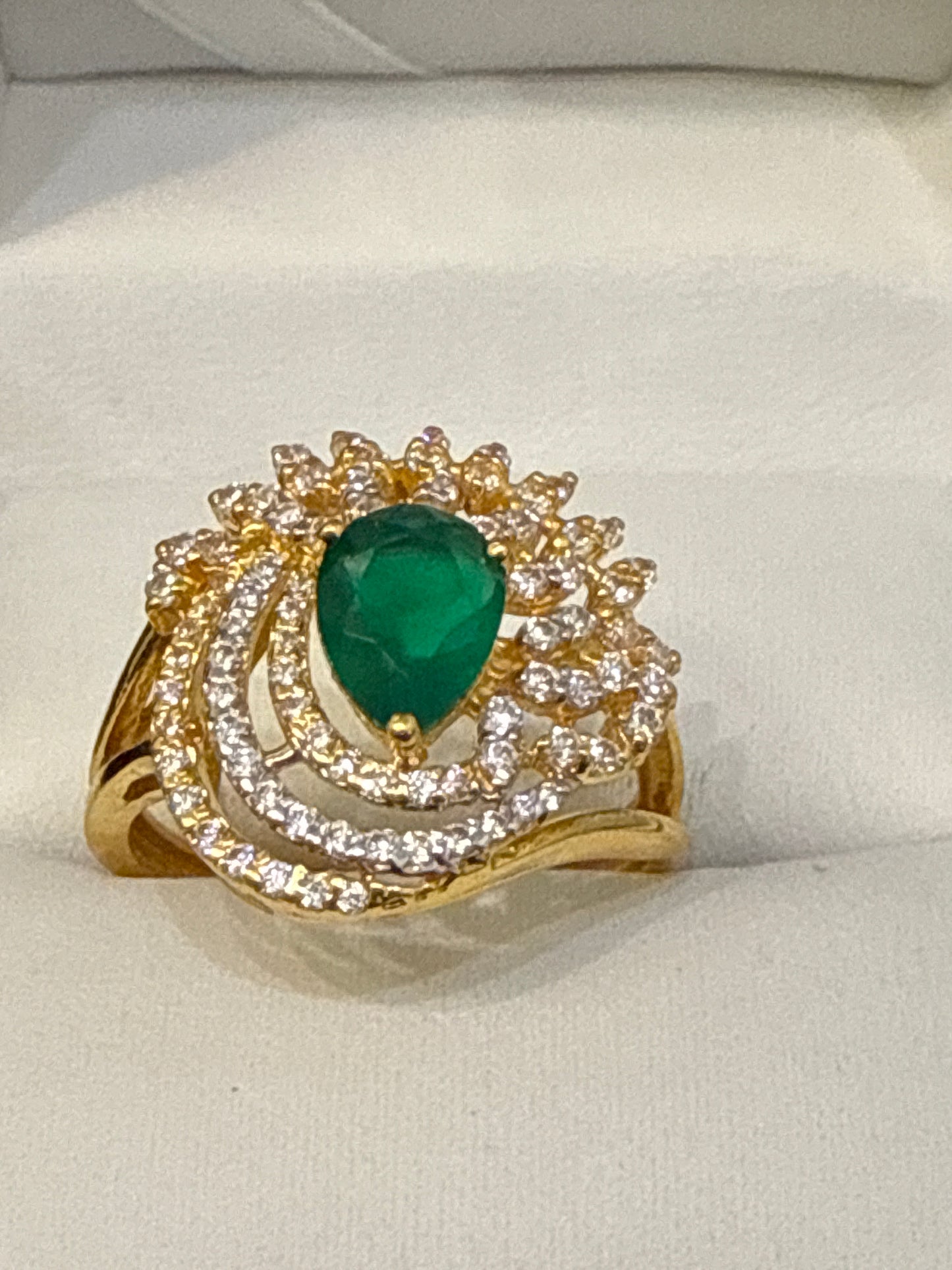 Gemstone Ring 22K Gold Size9 , Weight: 6.4g SKU:RW080