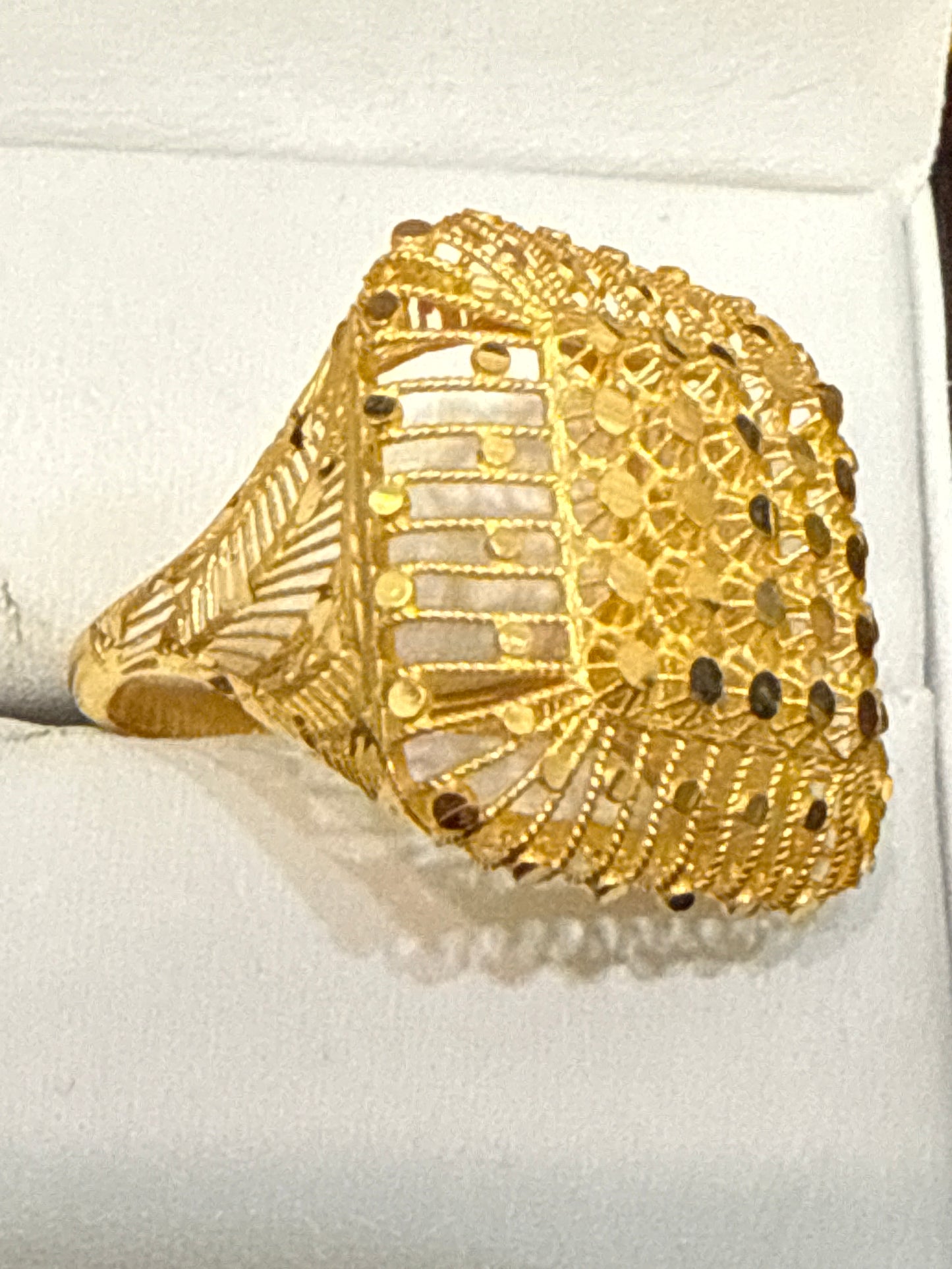 High Polished Reflective Square Shaped Open Gallery with Filigree Italian Designer inspired Elegant Light a weight Party Ring with a Modern Twist with 22K Gold Size 8, 4.6g SKU: R0168W