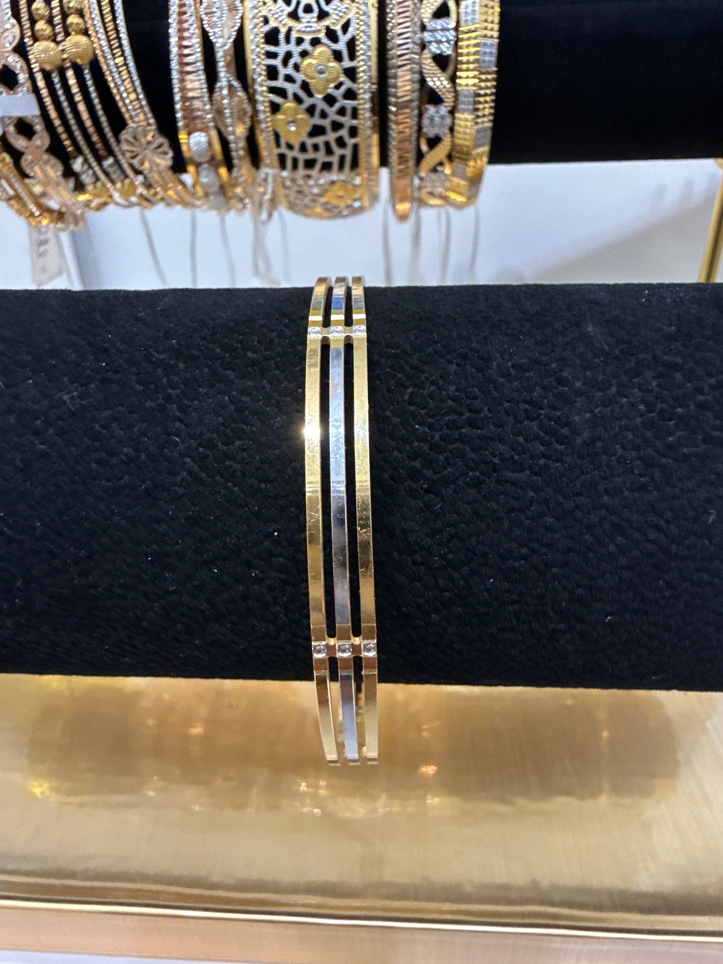 ORO Italian Designer 22K Yellow Gold decorated with Gold and Rhodium Stackable Bangle 2.6 inches - 16.65g SKU:BR0069O