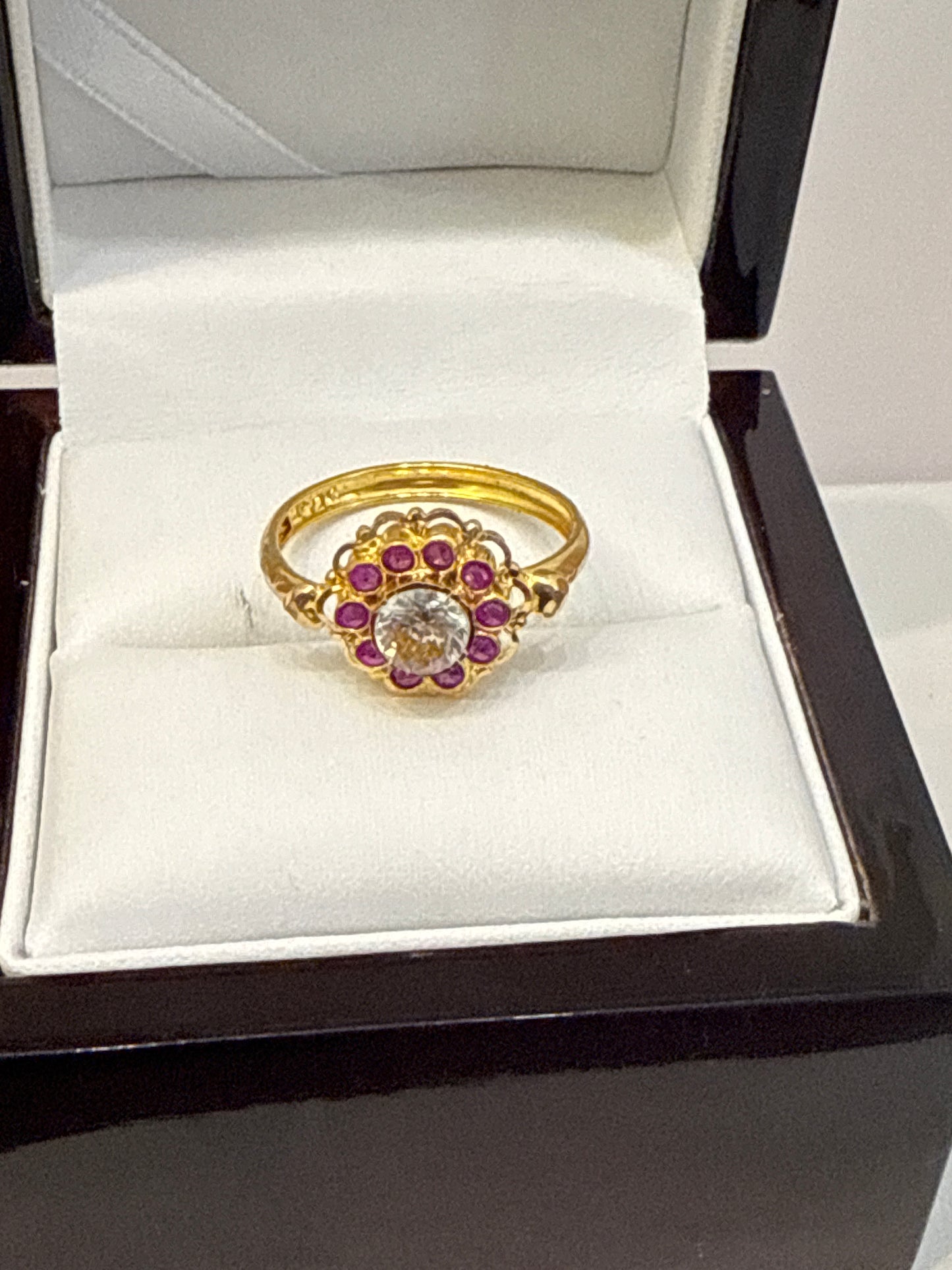 Modern Red & White Ruby and Crystal Stones 0.8 CT Floral Ring 22K Gold Size 7.5, 1.9g SKU: R0193W