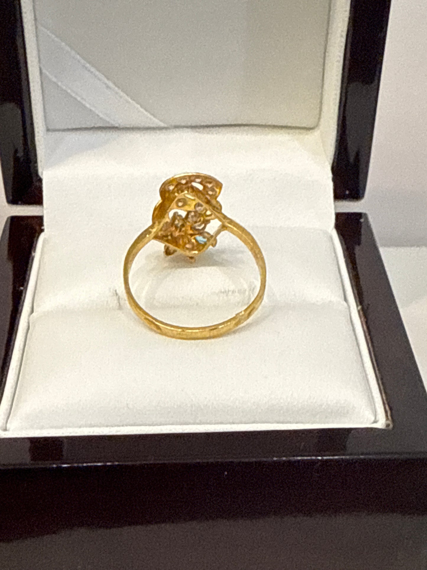 Modern Champagne Blue & White Stones 1.5 CT Floral Rhodium Polish Ring 22K Gold Size 7, 2.5g SKU: R0189W