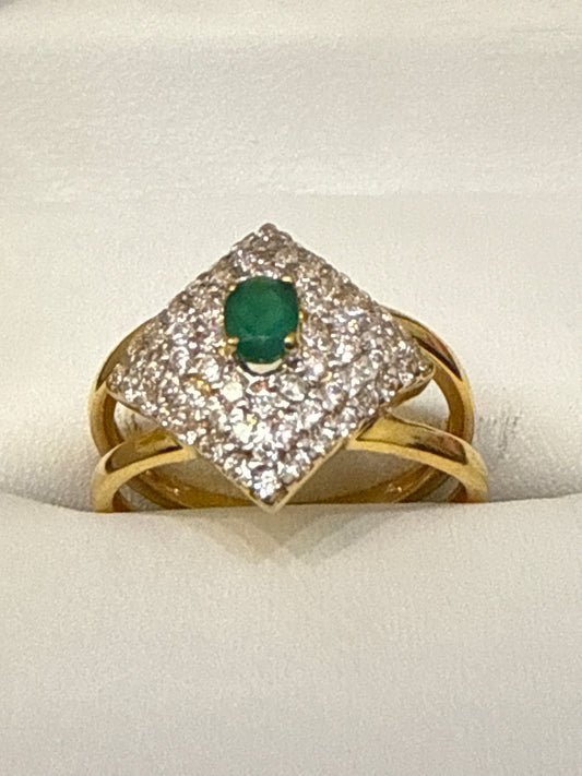 Ring 22K Gold Size6, Weight: 4.3g  SKU:R135w