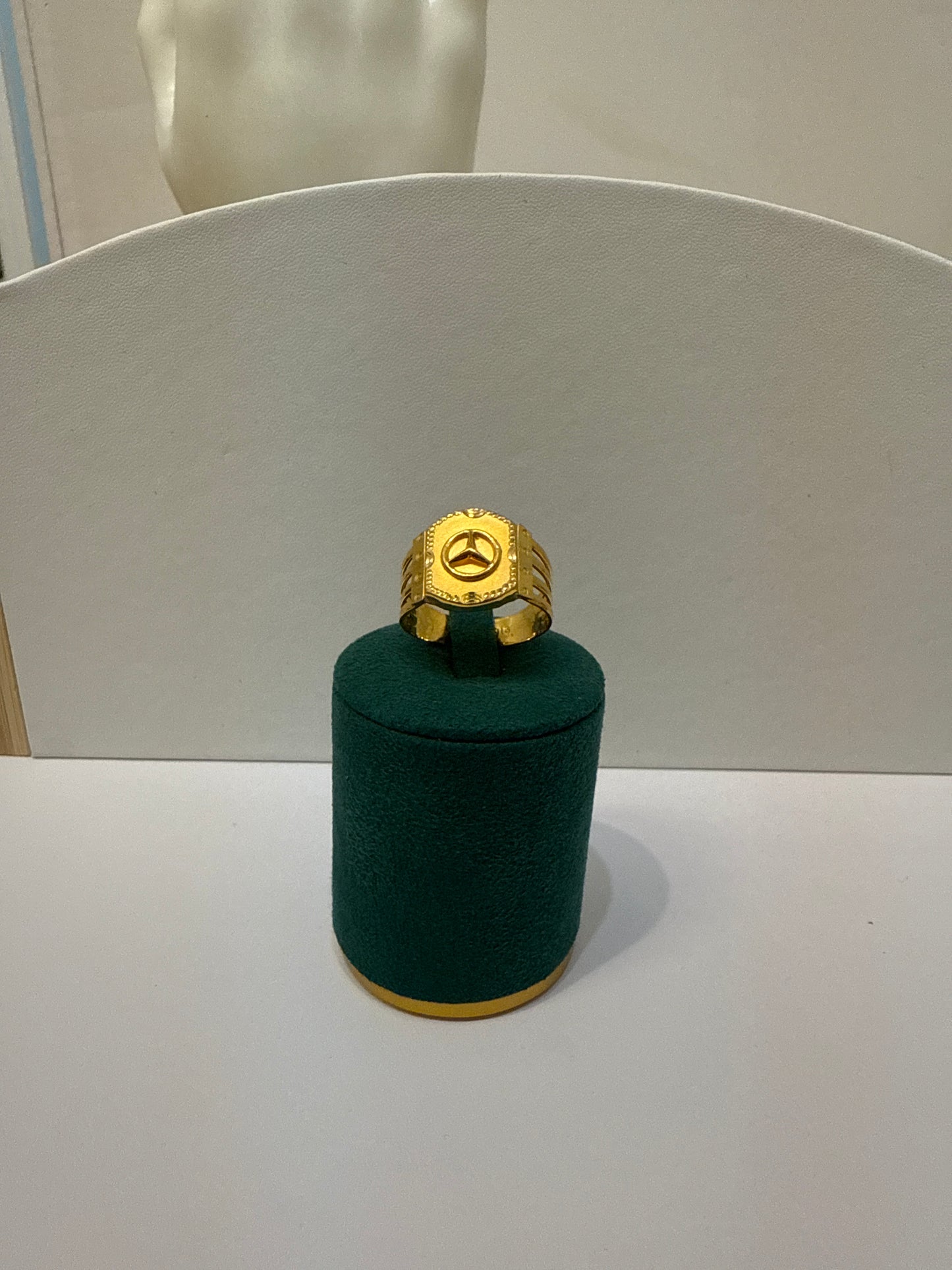 Men Mercedes logo ring 22K Gold Size: 11 Weight: 6.5g SKU: R0230M