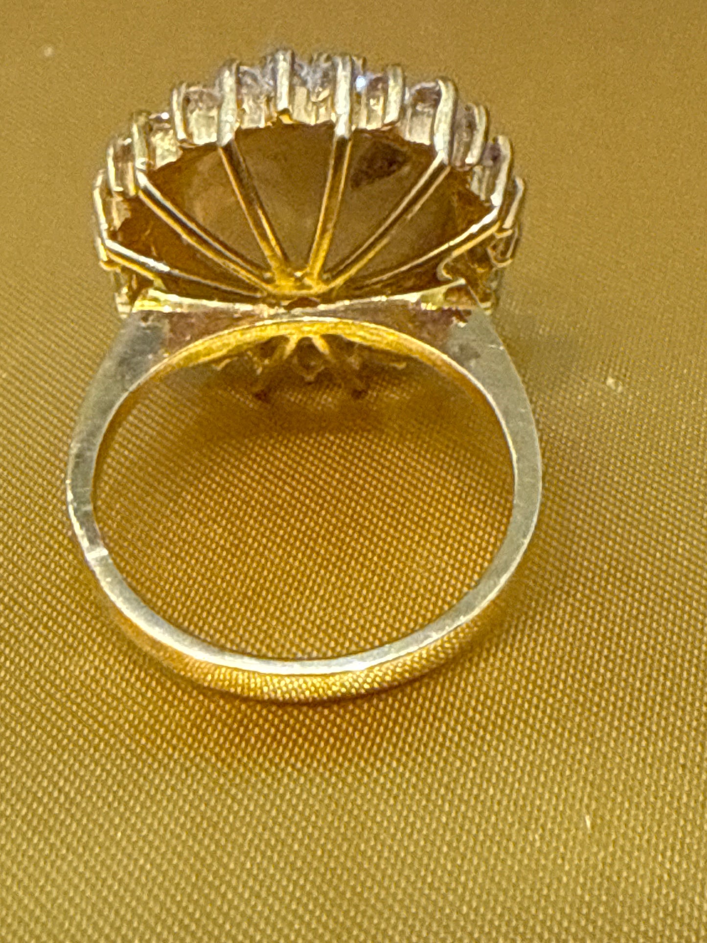Ring 22K Gold Size5.5, Weight: 8.8g SKU:R111w