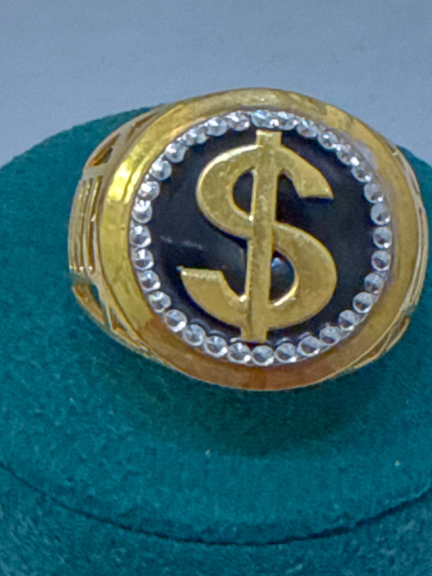 Men’s Dollar Sign Classic 3D Custom Design 22K Gold with Black Enamel Ring Size 9, 6.2g SKU: R0225M