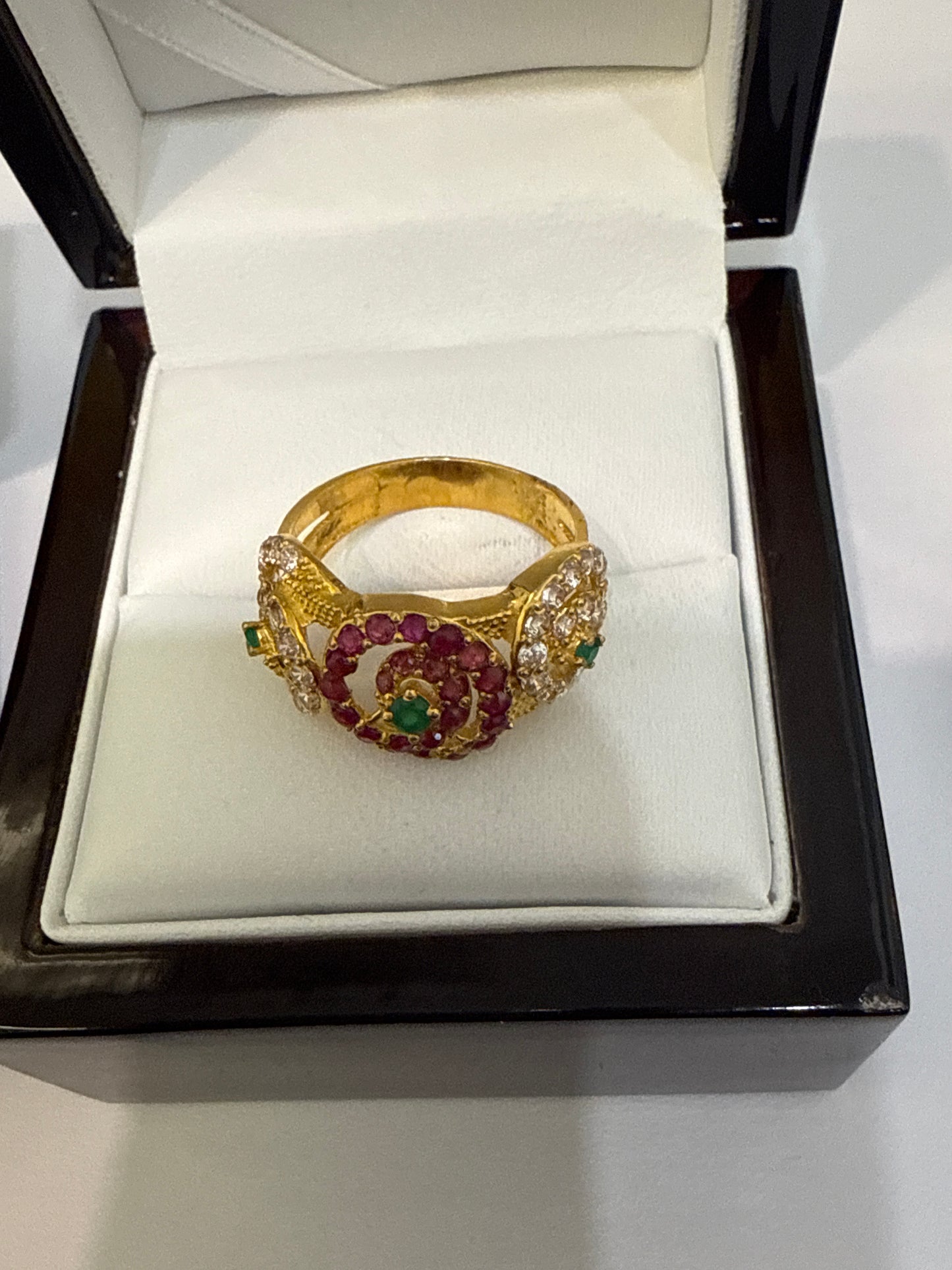 Gemstone Ring 22K Gold Size7.5, Weight: 4.6g SKU:RW091