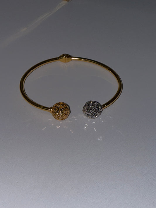 Designer Inspired Global Peace BRACELET in 22K Yellow Gold with Rose Gold and Rhodium Accent Globes  Easy on - 8.7g SKU:BR00048BB.