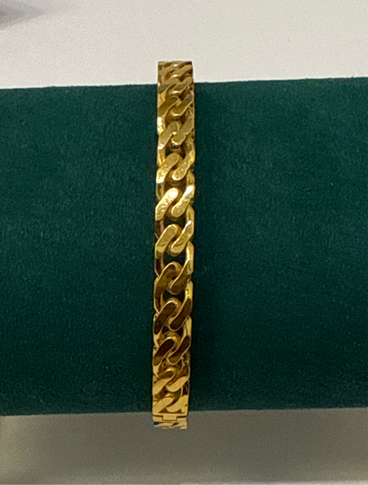 Designer Inspired Solid Chain BRACELET but only Better. Truly a Timeless Piece in 22K Yellow Gold Easy on - 17.8g SKU:BR0033BB.