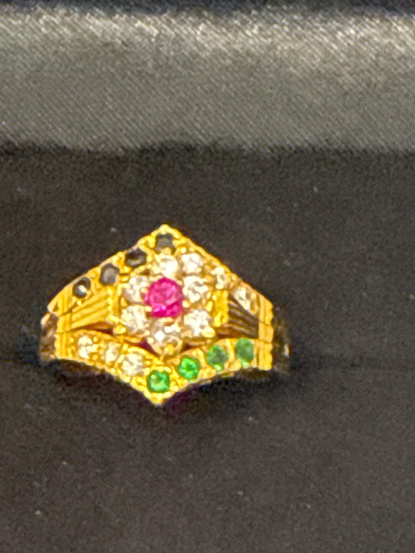 Gemstone Ring 22K Gold Size 6.5, Weight: 6.3g SKU:RW0100