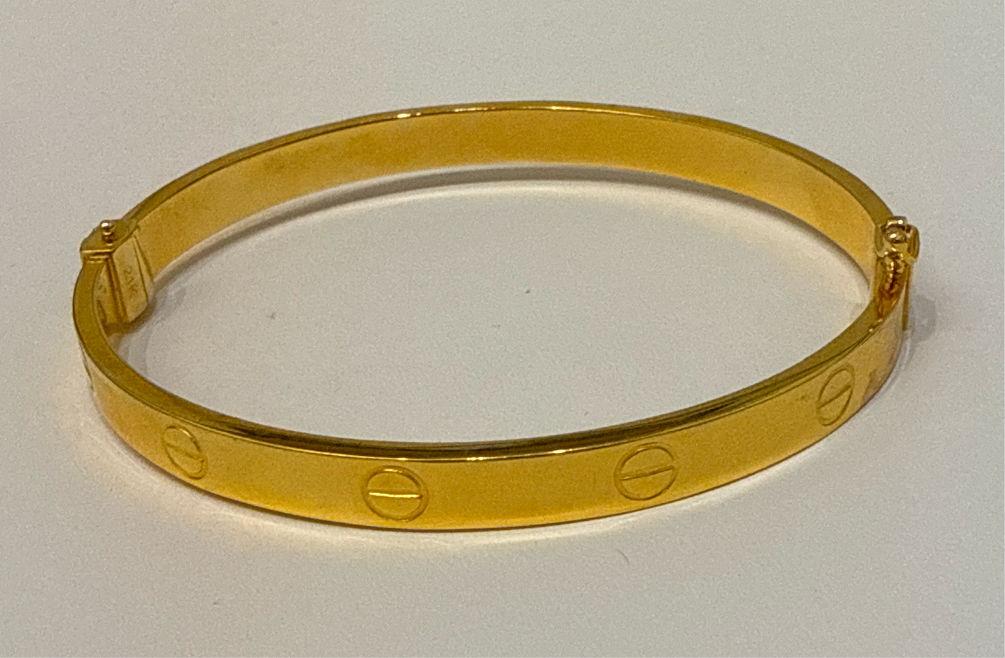 Designer Inspired Love Screw Top Classic BRACELET in 22K Yellow Gold Easy on - 13.9g SKU:BR00051BB.