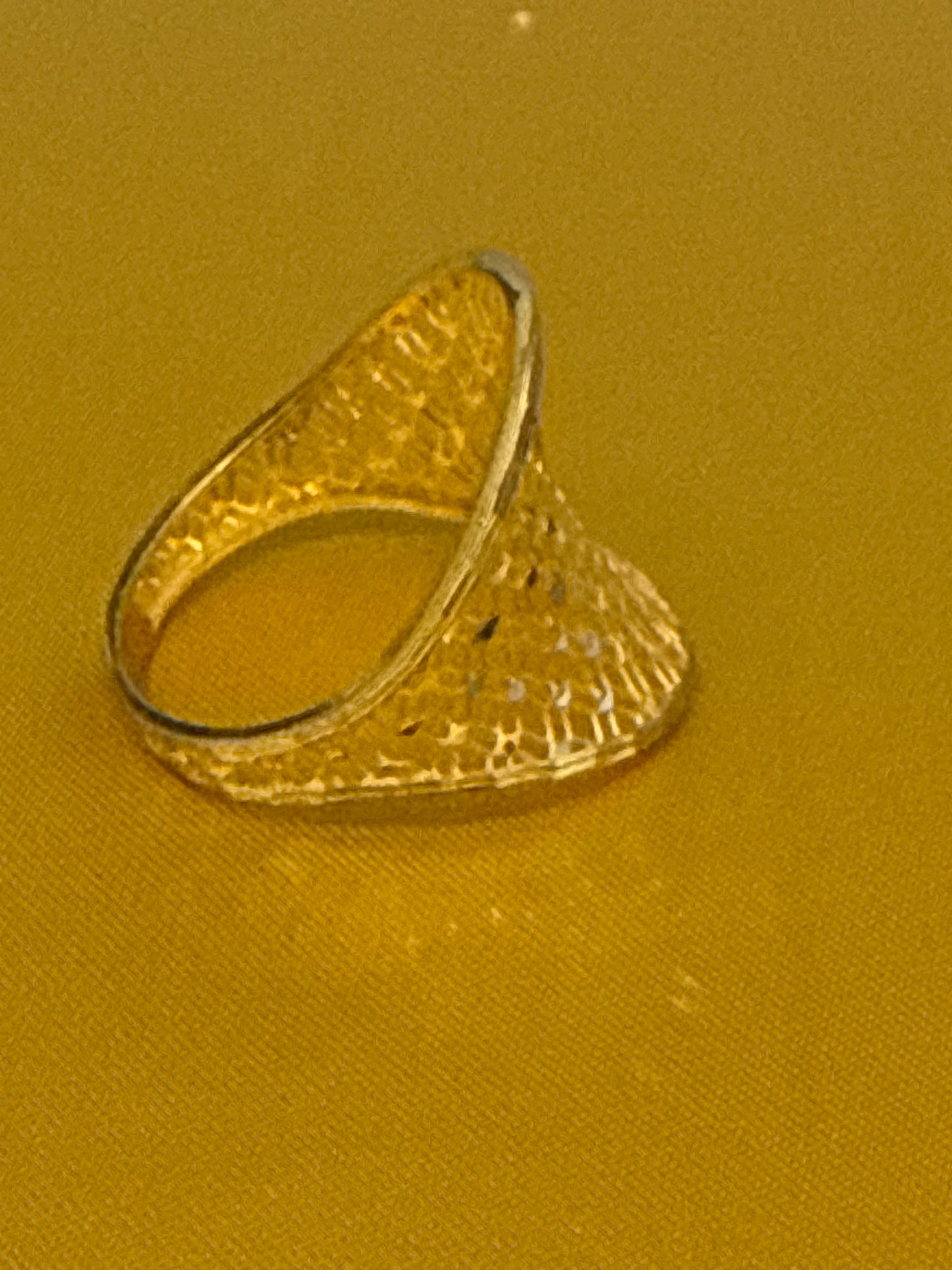 Must Have Contemporary Design a with Modern take with Light Weight Band Open Gallery Index or Second Finger ring for Wedding or Party Rhodium Plated 22K Gold Size 9.5, 2.8g  SKU: R0249W