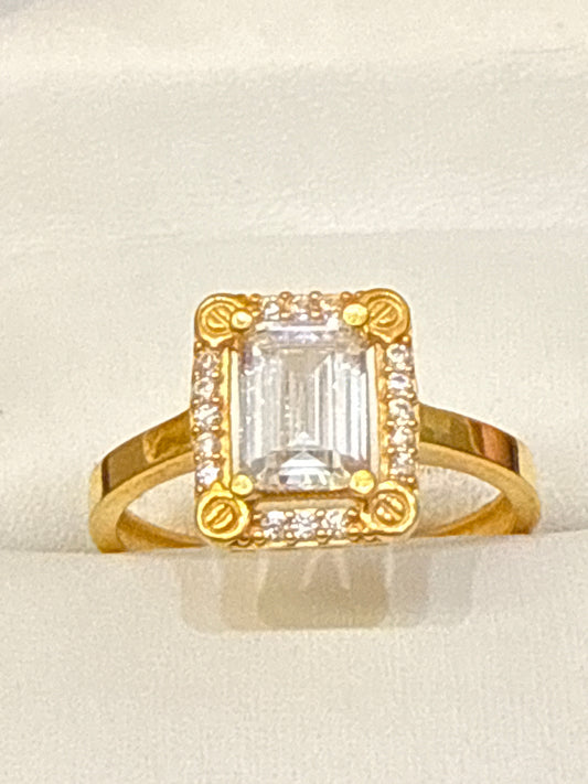 Ring 22K Gold Size8, Weight: 3.2g  SKU:R132