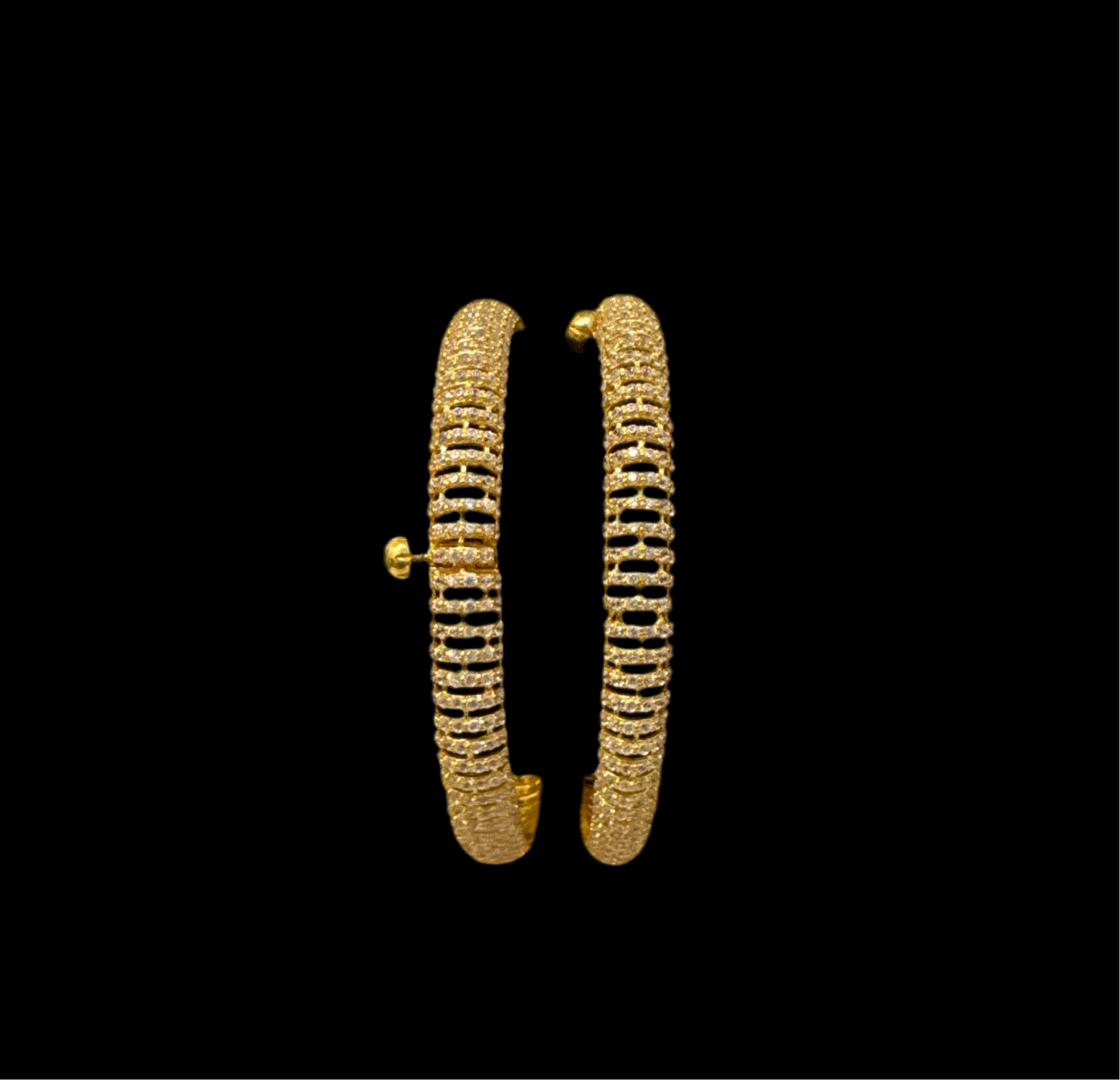 22K Gold & Crystals Handmade 2 Bangles set 36.0g Size 2.6 SKU: BA00