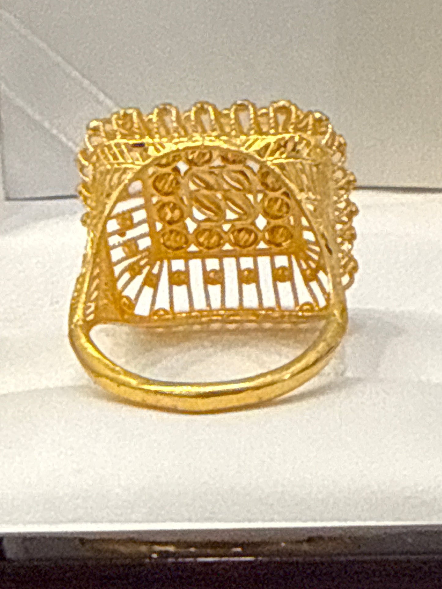 High Polished Reflective Square Shaped Open Gallery with Filigree Italian Designer inspired Elegant Light a weight Party Ring with a Modern Twist with 22K Gold Size 8, 5.4g  SKU: R0148W