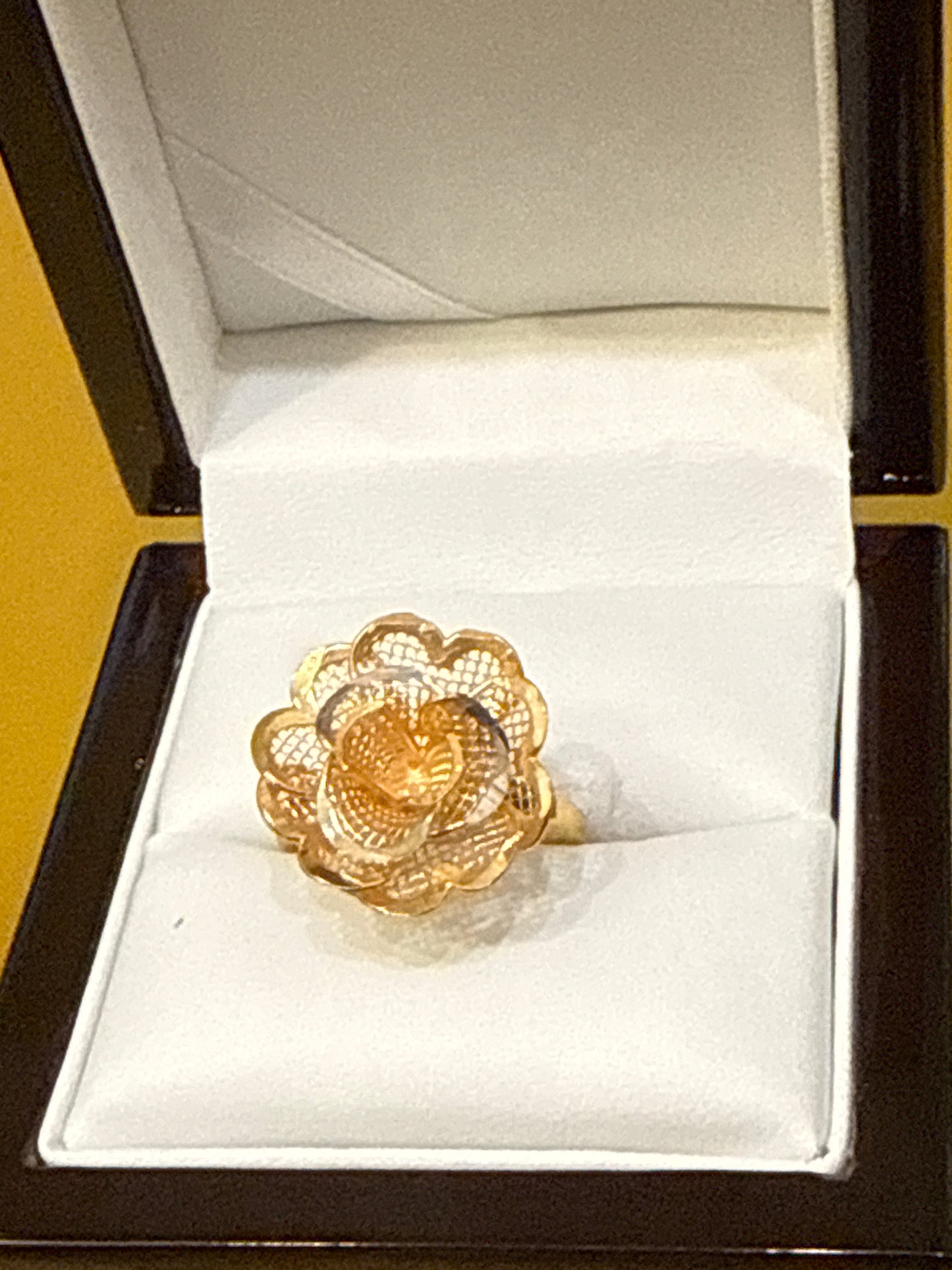 3d Flower in Rose Gold and Rhodium Plated Design a True Masterpiece in Modren Contemporary Design 22K Gold Size 6.5, 4.3g  SKU: R0158W
