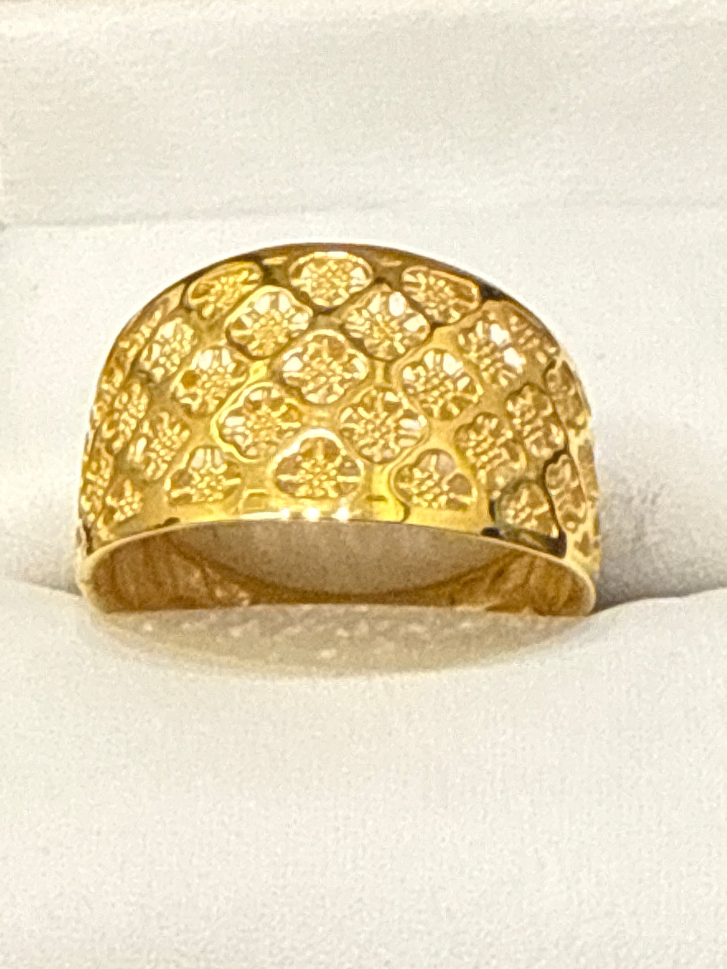 Must Have Contemporary Design a with Modern take with Light Weight Band Open Gallery Index or Second Finger ring for Wedding or Party 22K Gold Size 9, 3.9g  SKU: R0240W
