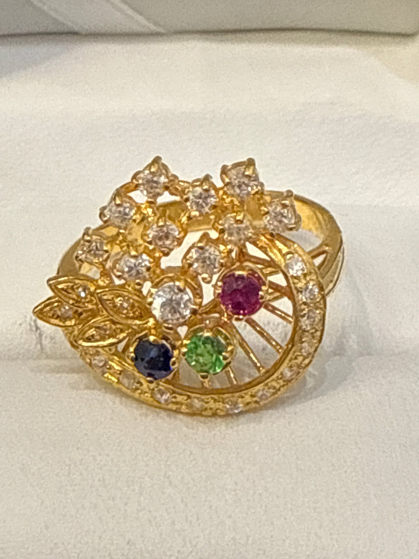 Gemstone Ring 22K Gold 8.5Size , Weight: 5.5g SKU:RW083