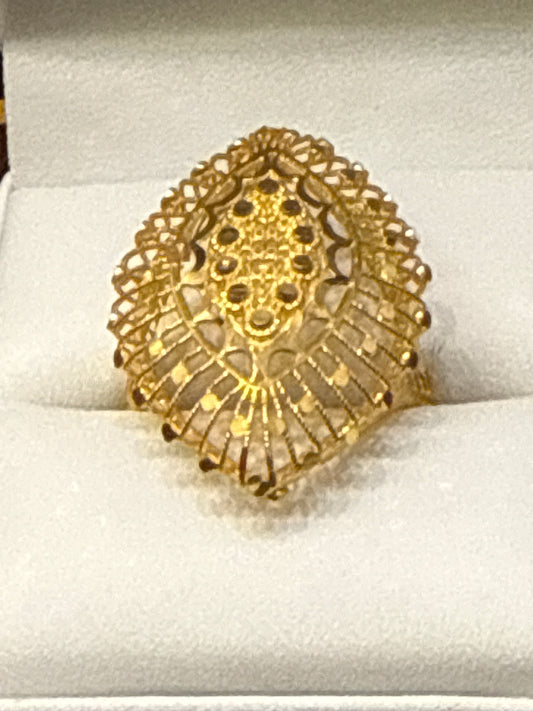 High Polished Reflective Marquise shape Open Gallery with Filigree Italian Designer inspired Elegant Light a weight Party Ring with a Modern Twist with 22K Gold Size 8, 4.7g  SKU: R0144W