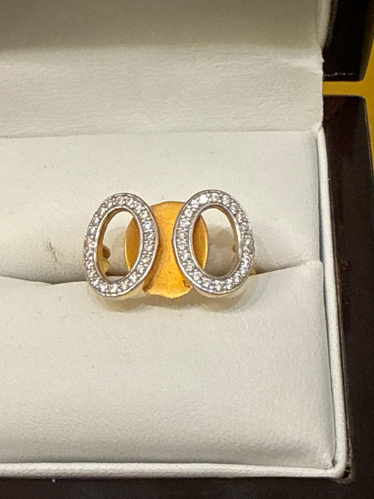 Elegant Designer Inspired Ring with a Modern Twist with 0.5 CT Sapphire in 22K Gold Size 7, 4.0g  SKU: R0214W
