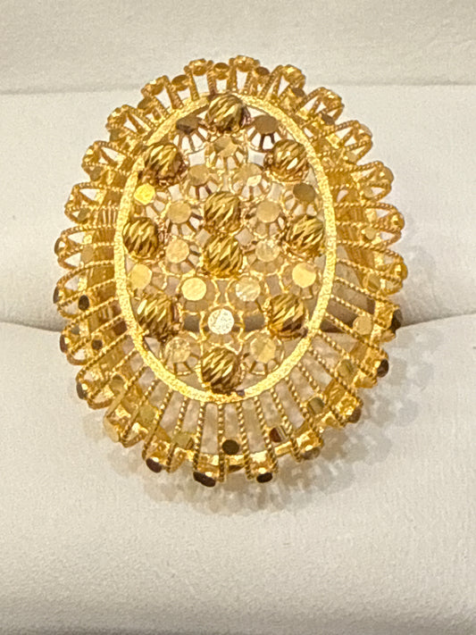 Oval Shaped Open Gallery with Filigree Italian Designer inspired Elegant Light a weight Party Ring with a Modern Twist with 22K Gold Size 8, 5.2g  SKU: R0161W