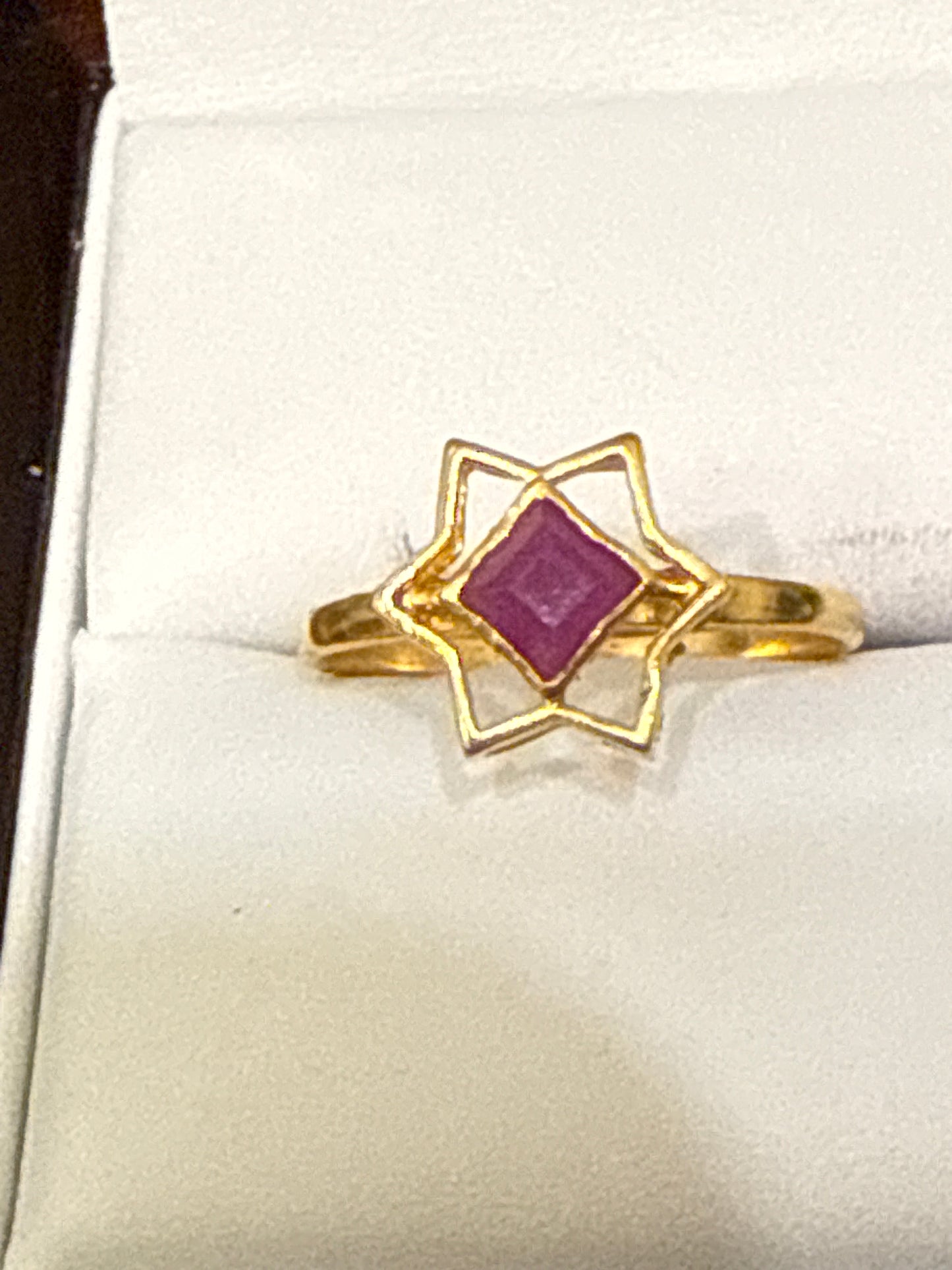 Must Have Modren Contemporary Design 1.1 CT Ruby Hand Made 22K Gold Size 6.5, 2.3g  SKU: R0147W