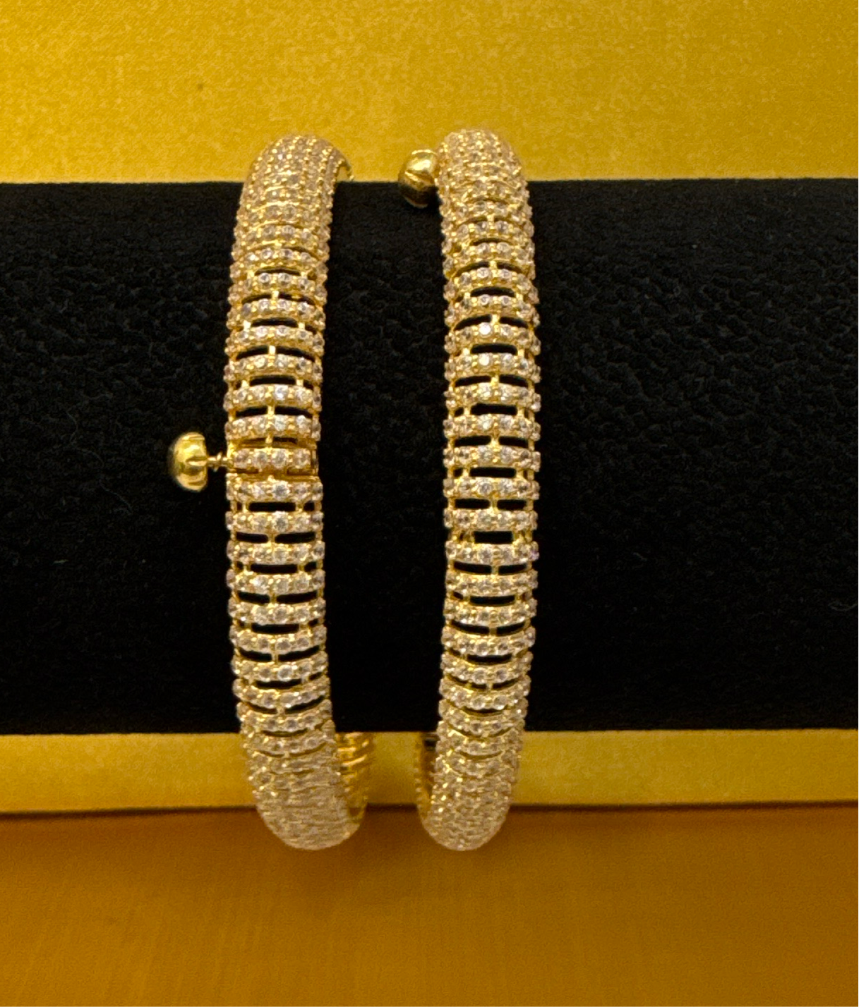 22K Gold & Crystals Handmade 2 Bangles set 36.0g Size 2.6 SKU: BA00