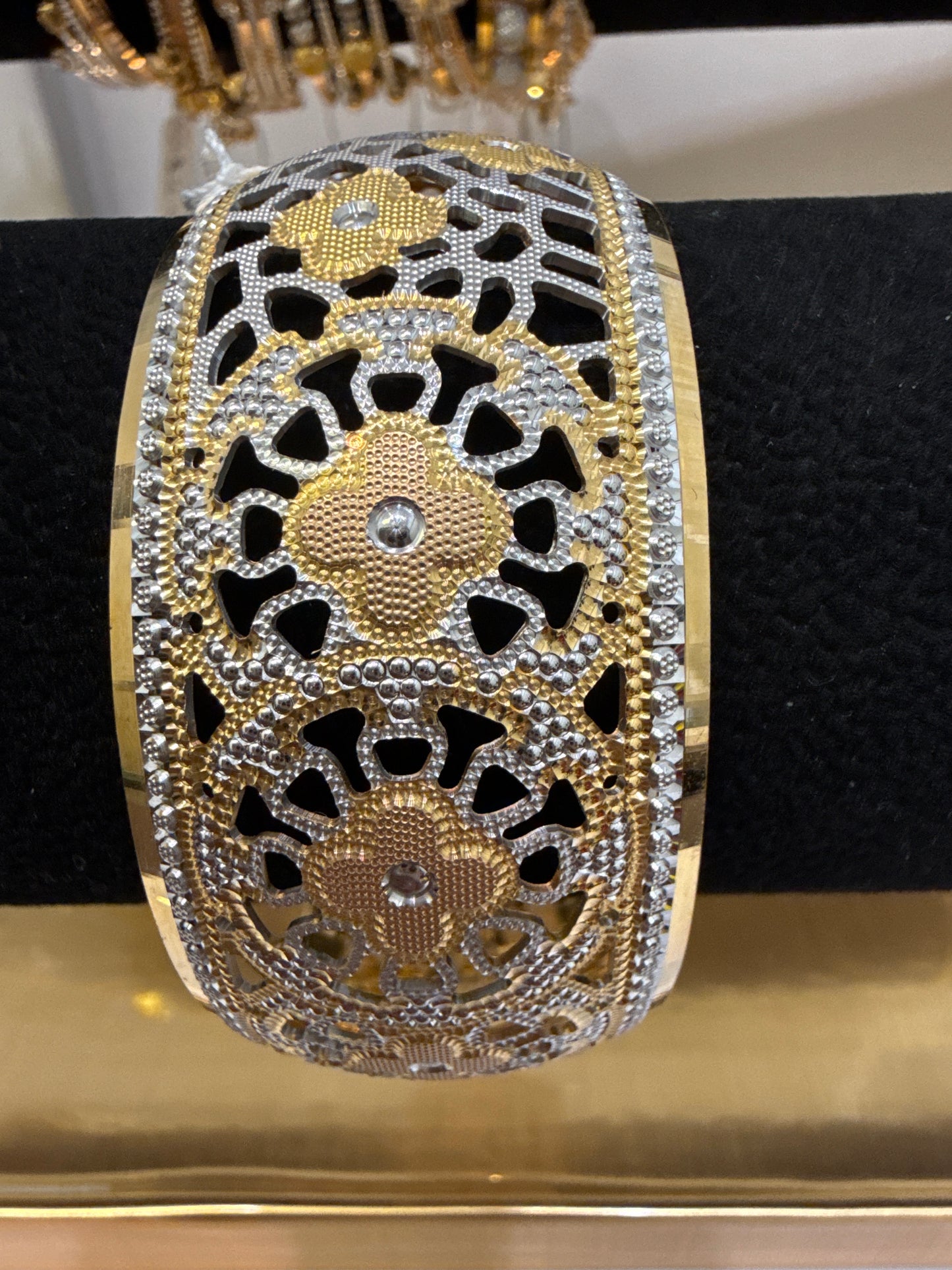ORO Italian Designer 22K Yellow Gold decorated with Rhodium Stackable Bangle 2.6 inches - 51.2g SKU:BR0020O