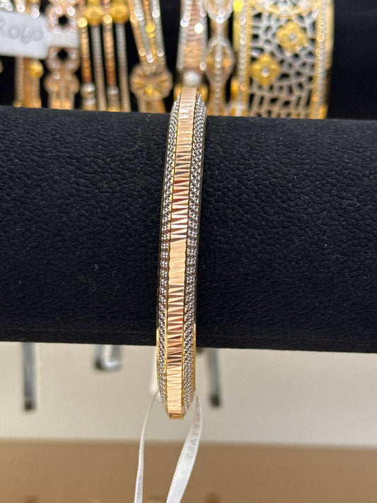 ORO Italian Designer 22K Yellow Gold decorated with Rose Gold and Rhodium accent Stackable Bangle 2.6 inches - 31.58g SKU:BR009O
