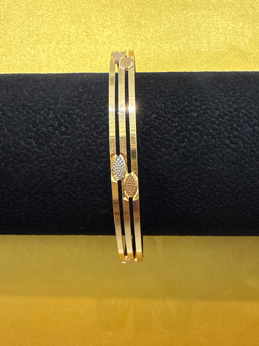 Oro - Italian Designer 22K in two Color Gold and Rhodium Plated Stackable Bangle 2.6 inches - 15.4g SKU:BR081