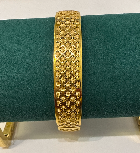 French Filigree Custom Design with Galleria 22K in Yellow Gold with Double Safety Lock VIP Bangle 2.7 - 25.2g SKU:BR0046BB