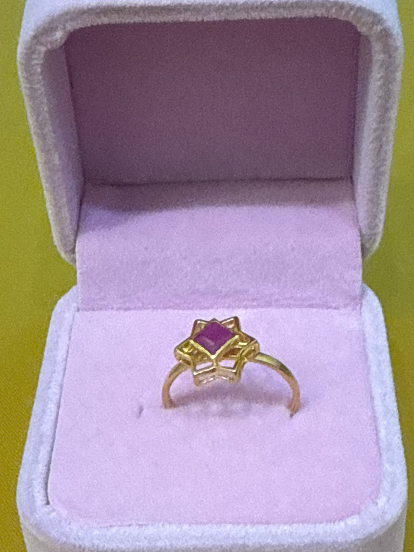 Must Have Modren Contemporary Design 1.1 CT Ruby Hand Made 22K Gold Size 6.5, 2.3g  SKU: R0147W