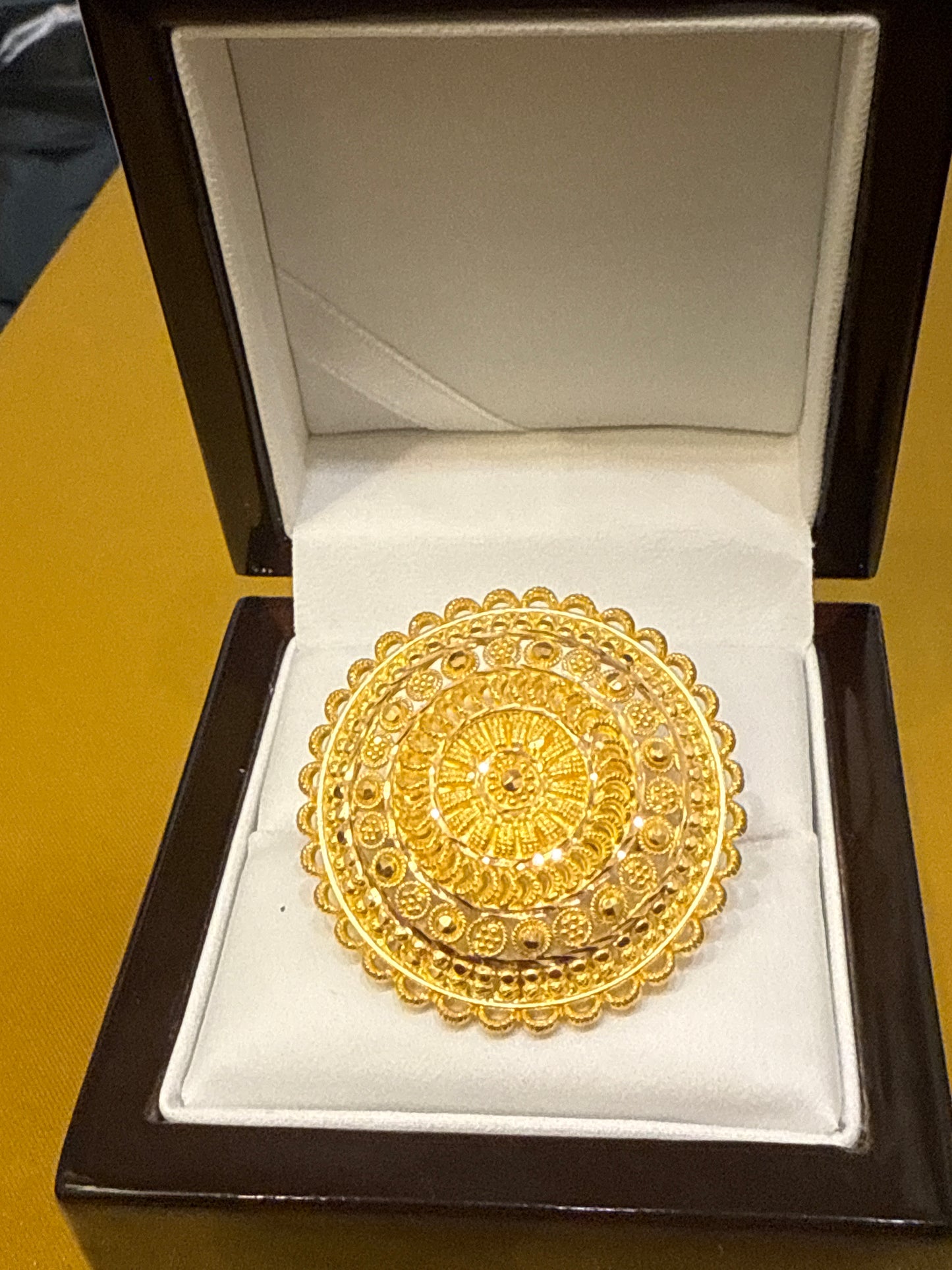 Must Have Contemporary Traditional, Open Gallery, Round Index or Second Finger ring for Wedding or Party 22K Gold Size adjustable 5-12, 9.1g  SKU: R0185W