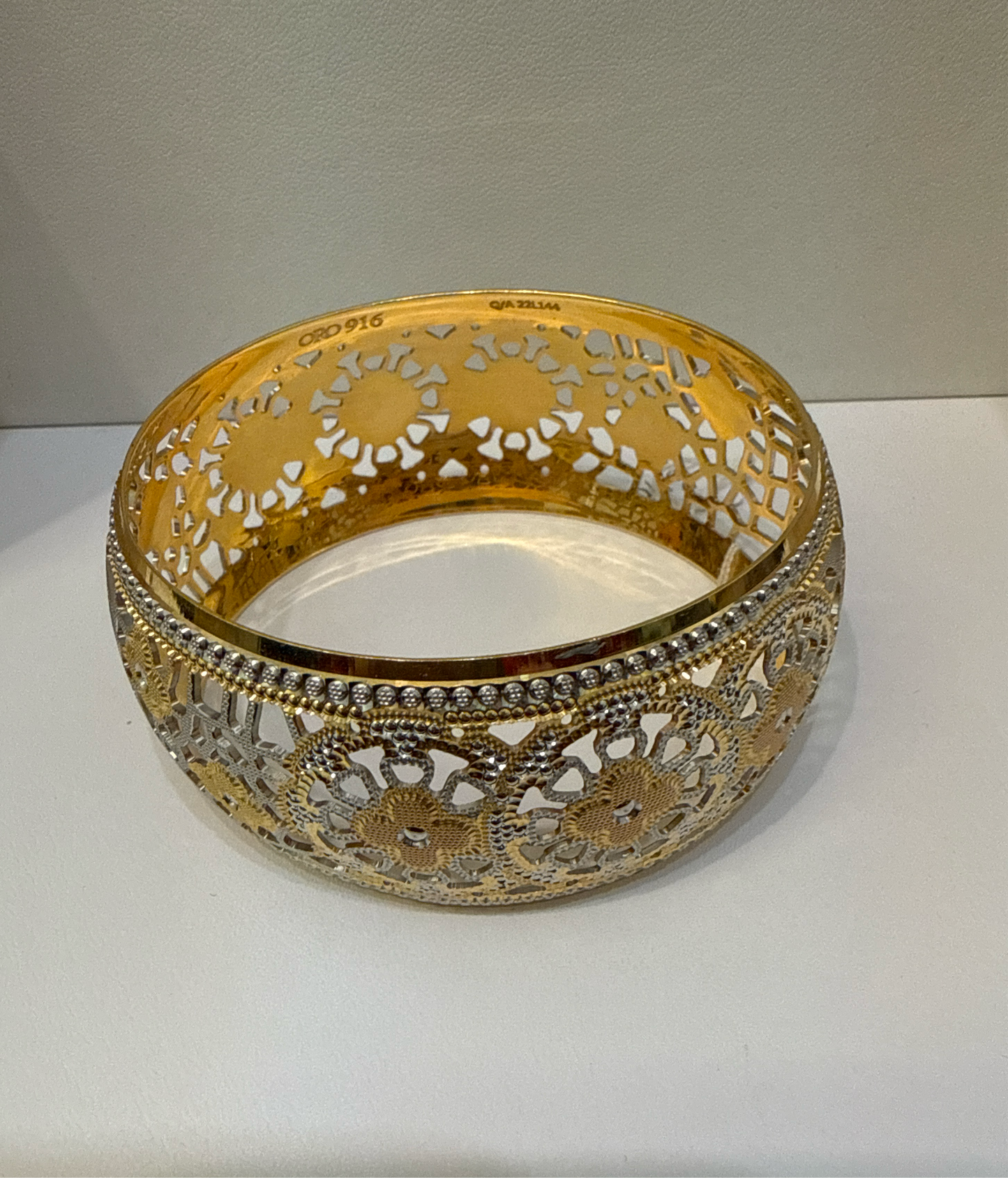 ORO Italian Designer 22K Yellow Gold decorated with Rhodium Stackable Bangle 2.6 inches - 51.2g SKU:BR0020O