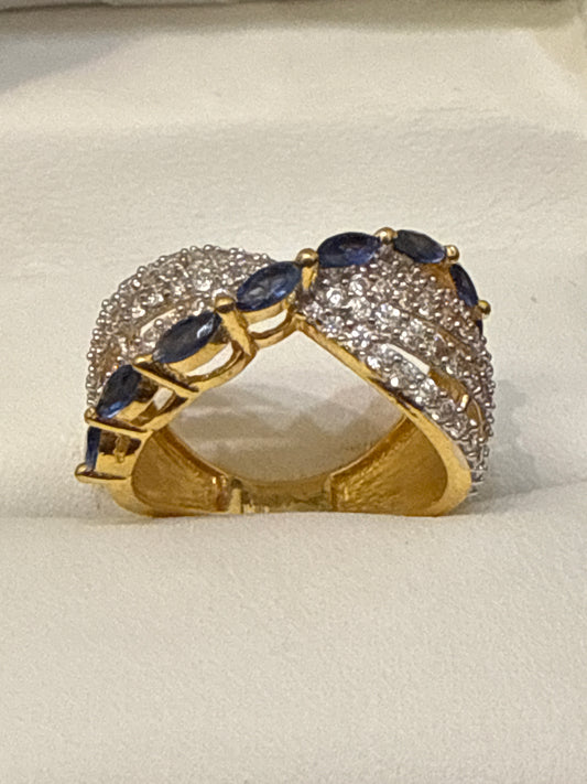 Ring 22K Gold Size5.5, Weight: 5.7g  SKU:R137w