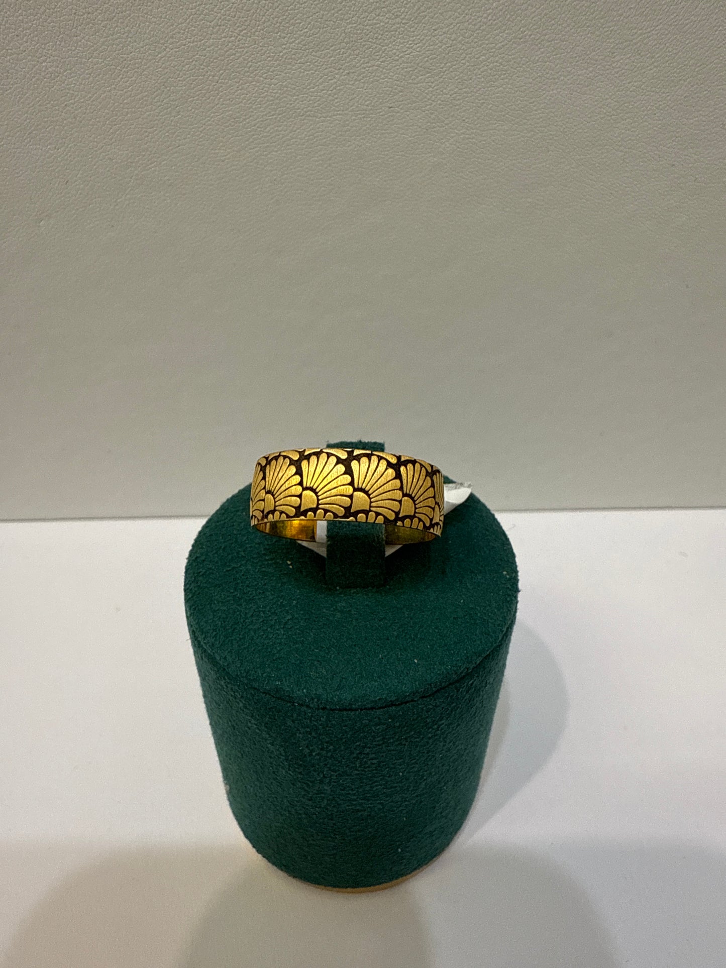 Wedding Band with Matt Polish and Black Enamel Design in 22K Gold Size 9.5, 5.6g  SKU: R0221M