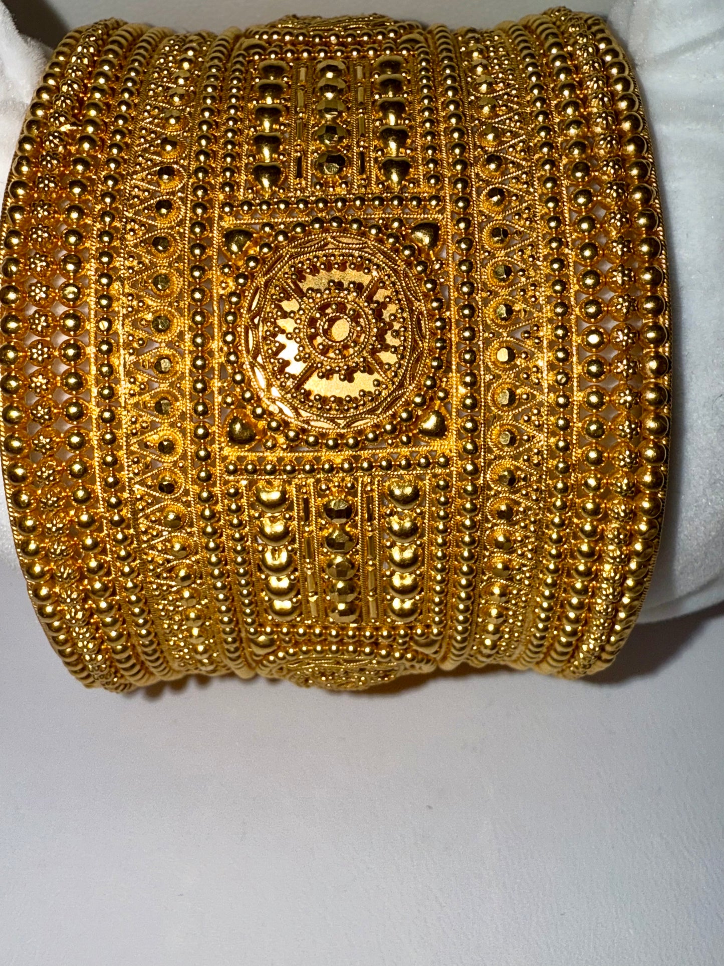 22K Gold Handmade Wedding Wide bangle 90.4g SKU BA002