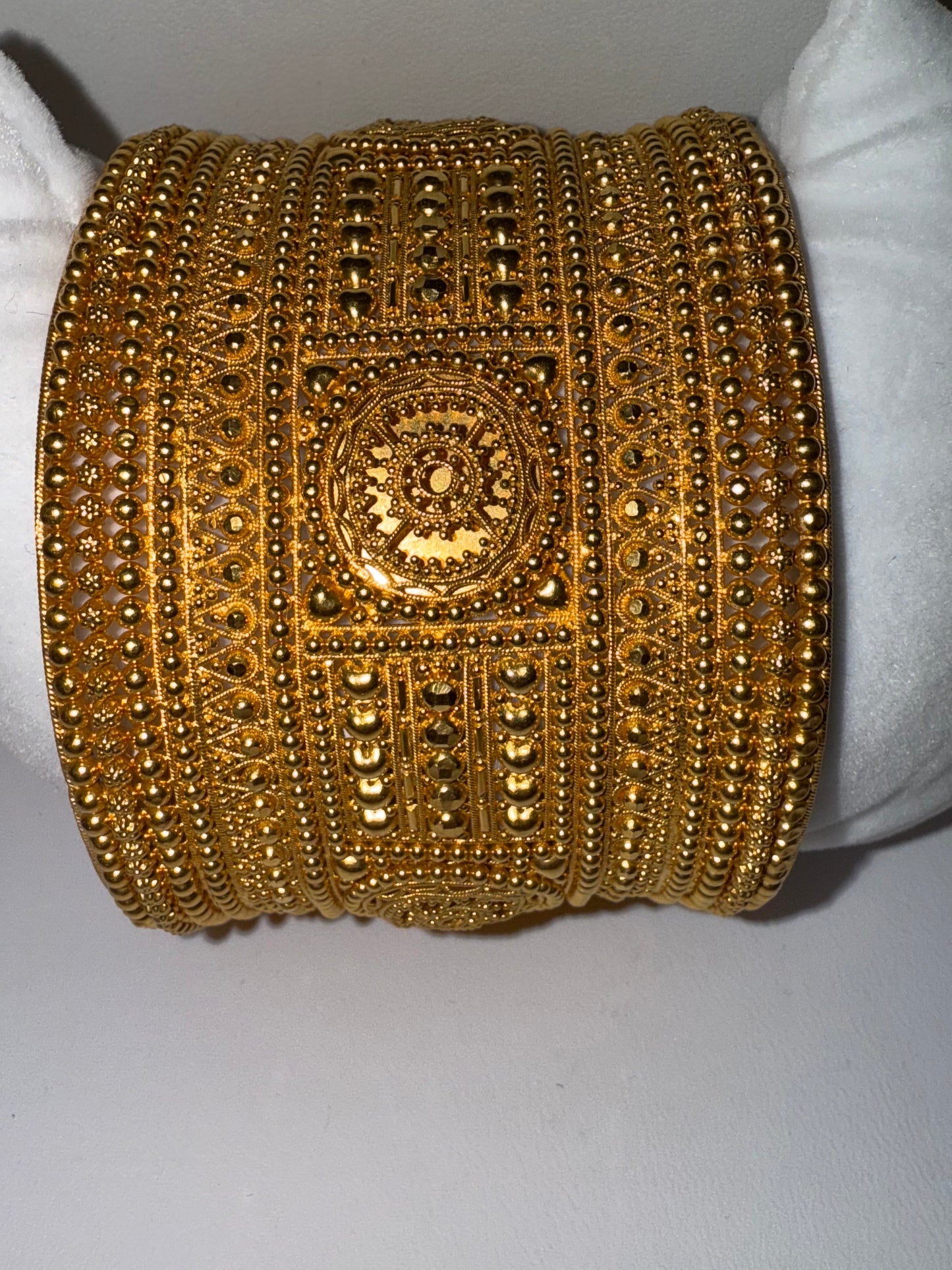 22K Gold Handmade Wedding Wide bangle 90.4g SKU BA002
