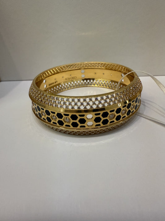 ORO Italian Designer 22K in Yellow Gold and Black Enamel with Tiny Diamonds Stackable Bangle 2.6 inches - 20.72g SKU:BR00733OB