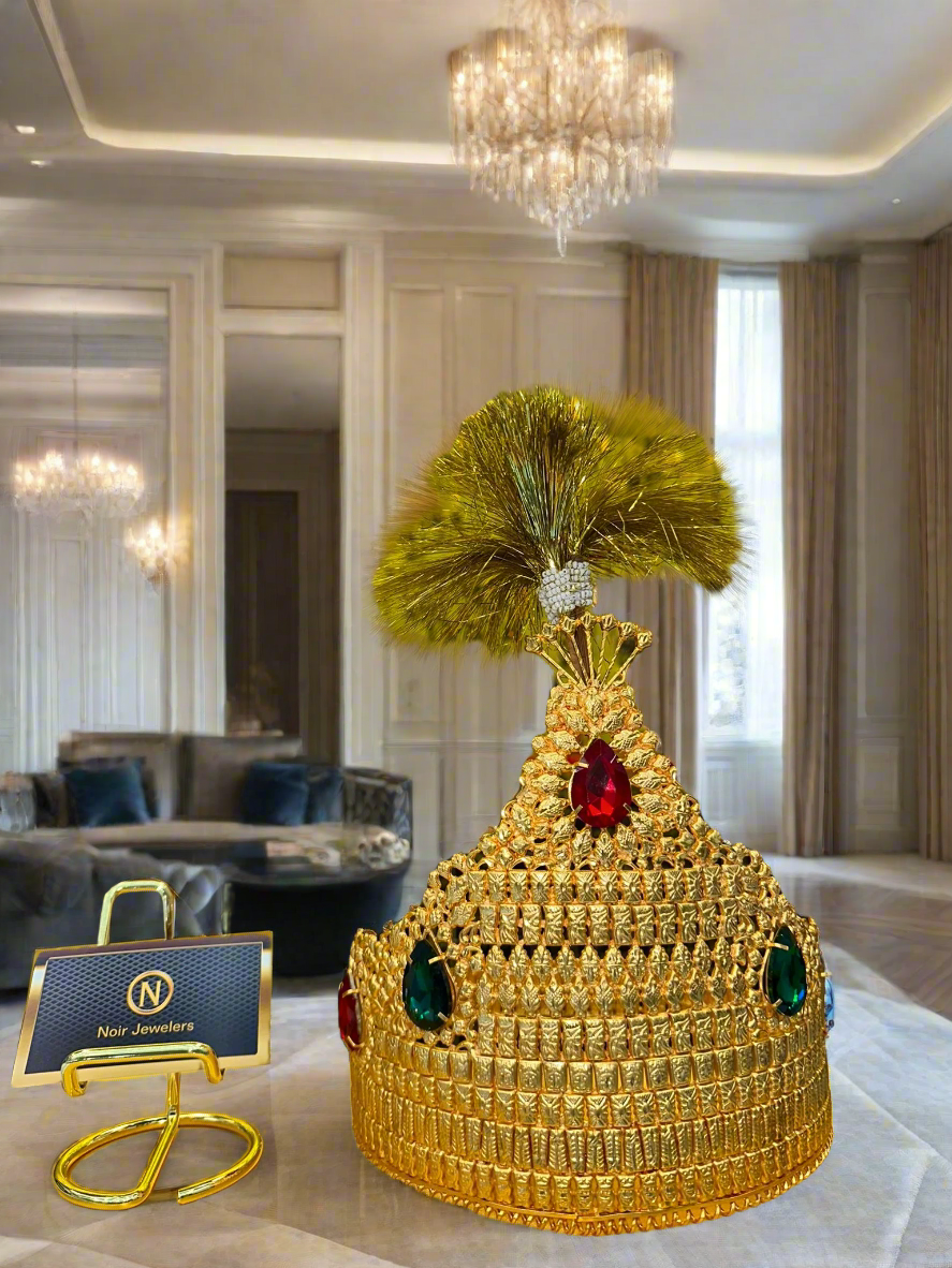 Golden Crown - elegant, luxurious one of a kind design promise to make every head turned. Unisex